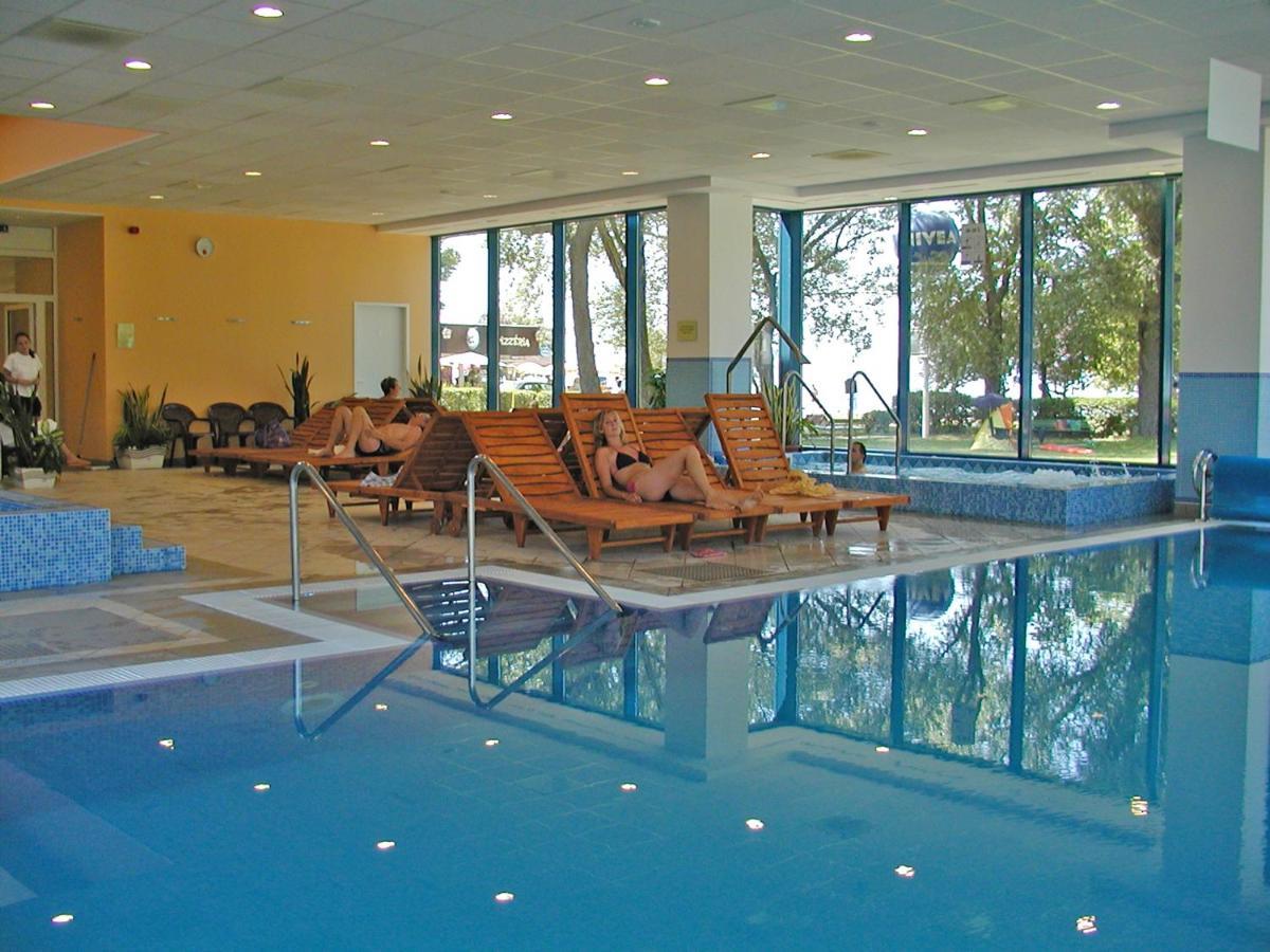 Hotel Magistern Konferencia Es Wellnesshotel Siofok Exterior photo
