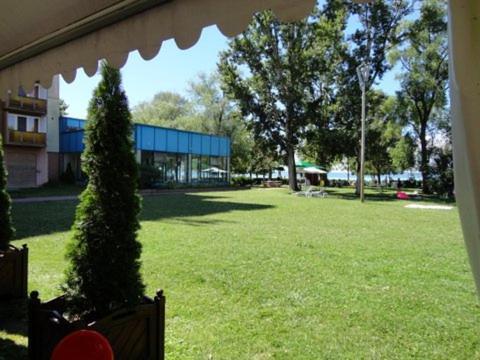 Hotel Magistern Konferencia Es Wellnesshotel Siofok Exterior photo